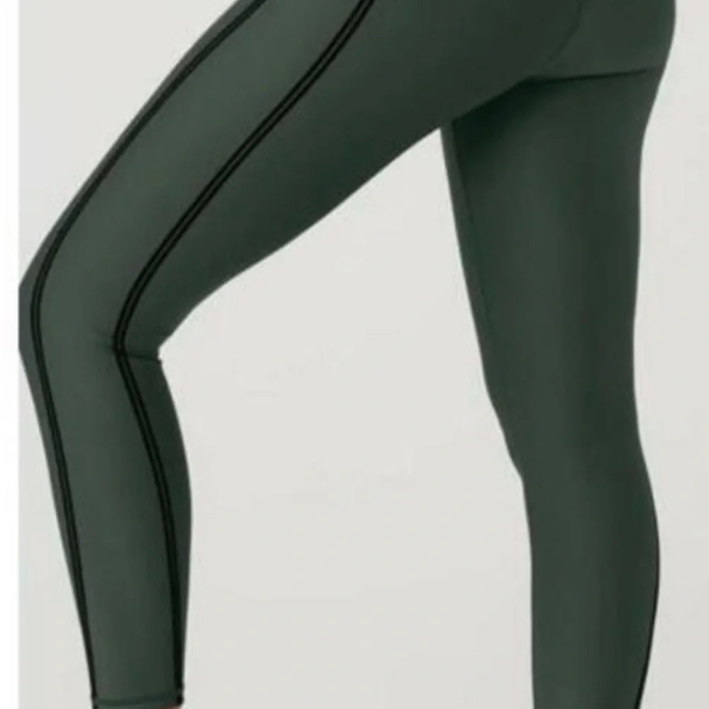 ALO airlift line up leggings dark cactus - Picture 6 of 6
